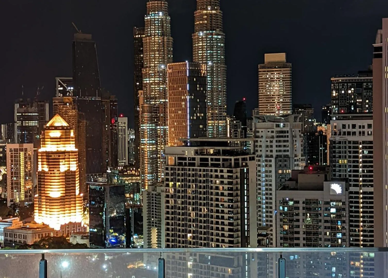 The Colony Infinitum By White House Klcc Apartment Kuala Lumpur 0*,