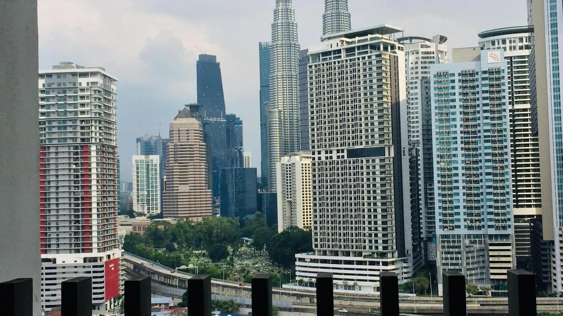 The Colony Infinitum By White House Klcc Apartment Kuala Lumpur